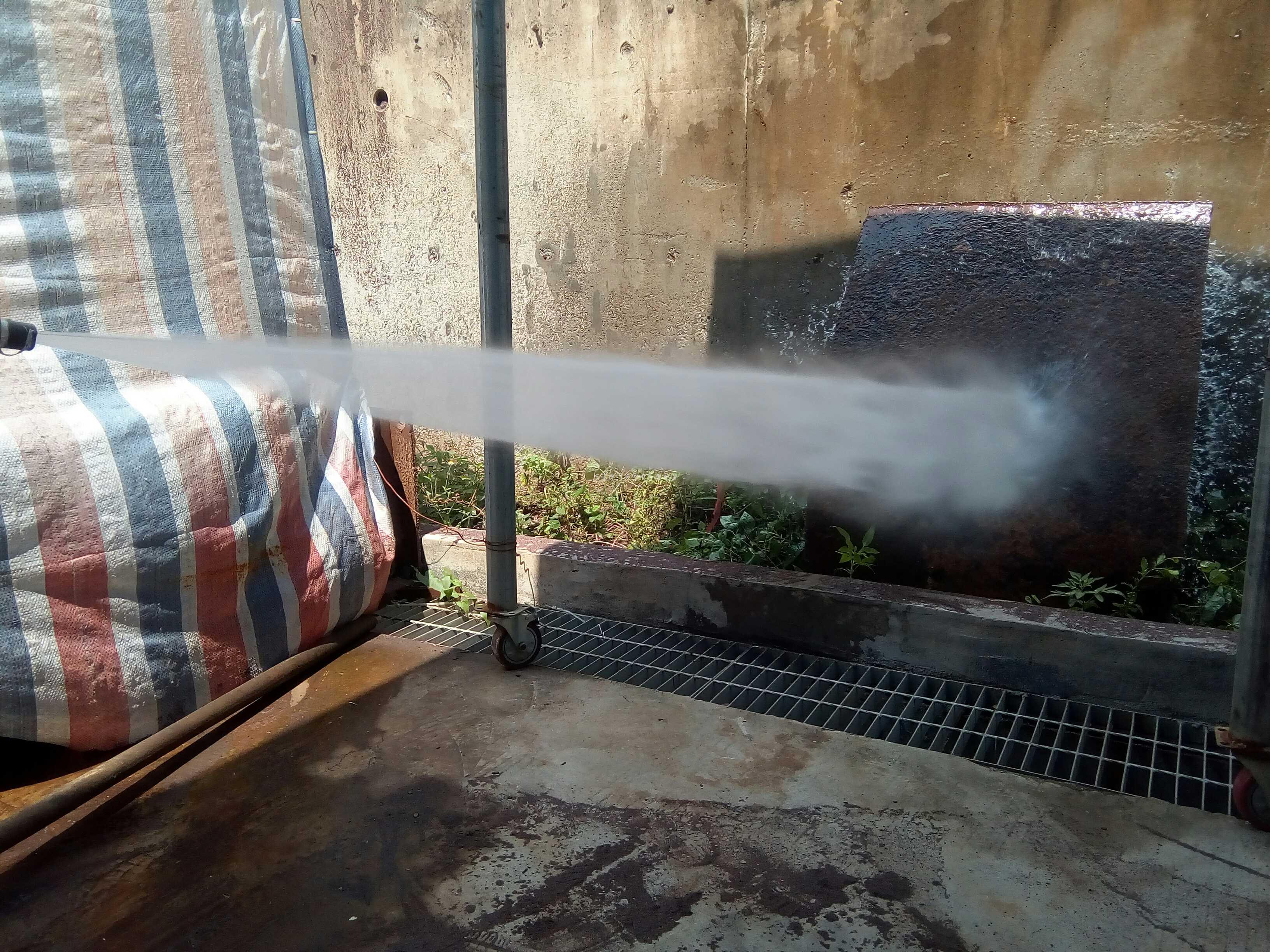 高压水射流喷砂机,高压水喷砂枪